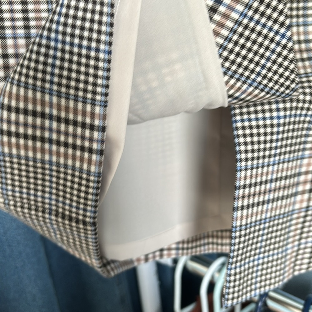 ANN Taylor plaid skirt - Picture 4 of 6